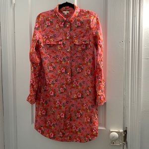 Dress shirt casual, fresh and very comfortable